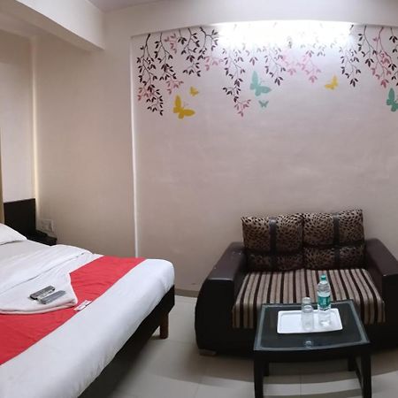 Hotel Royal Regency Aurangābād Esterno foto