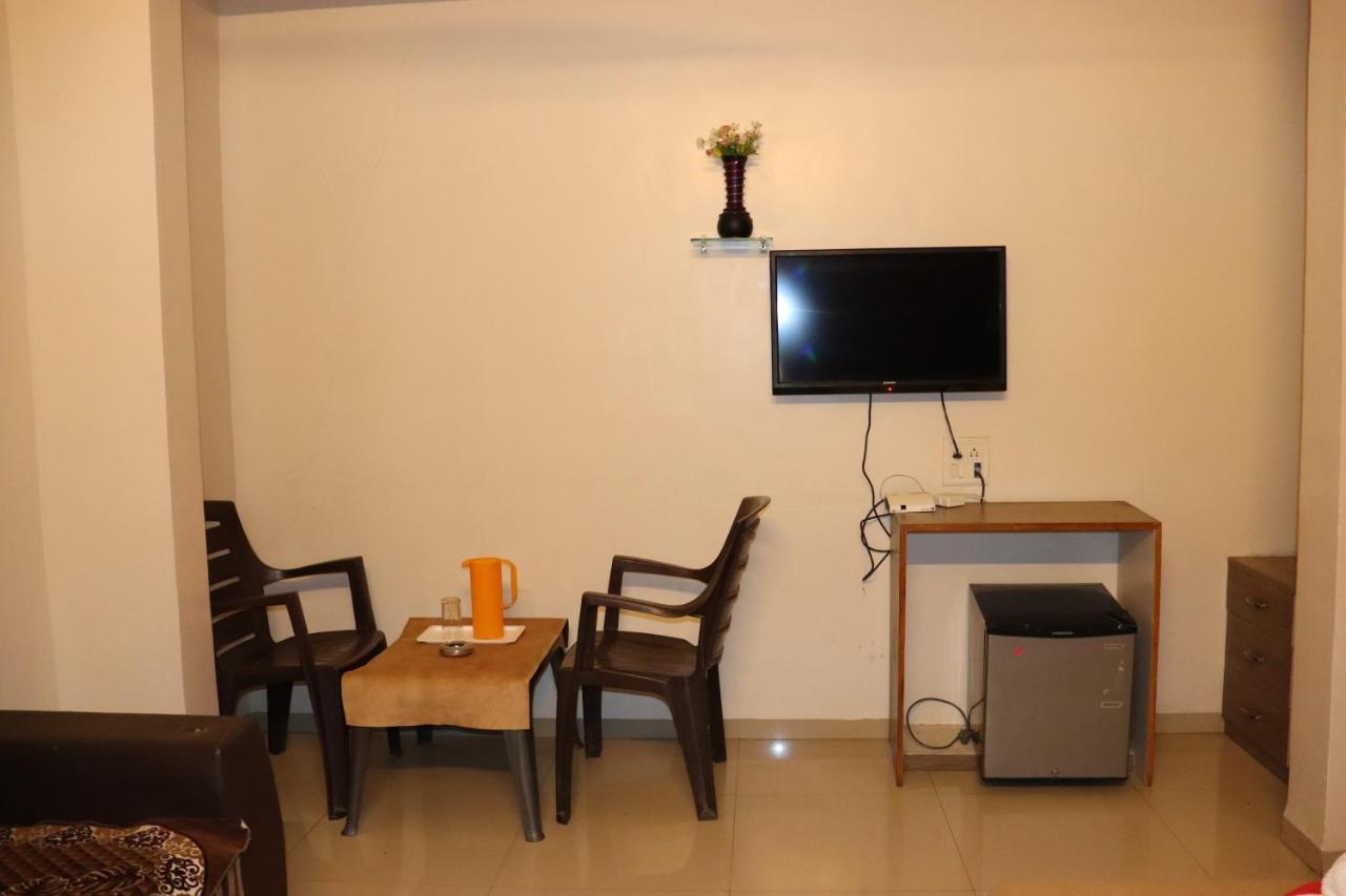 Hotel Royal Regency Aurangābād Esterno foto