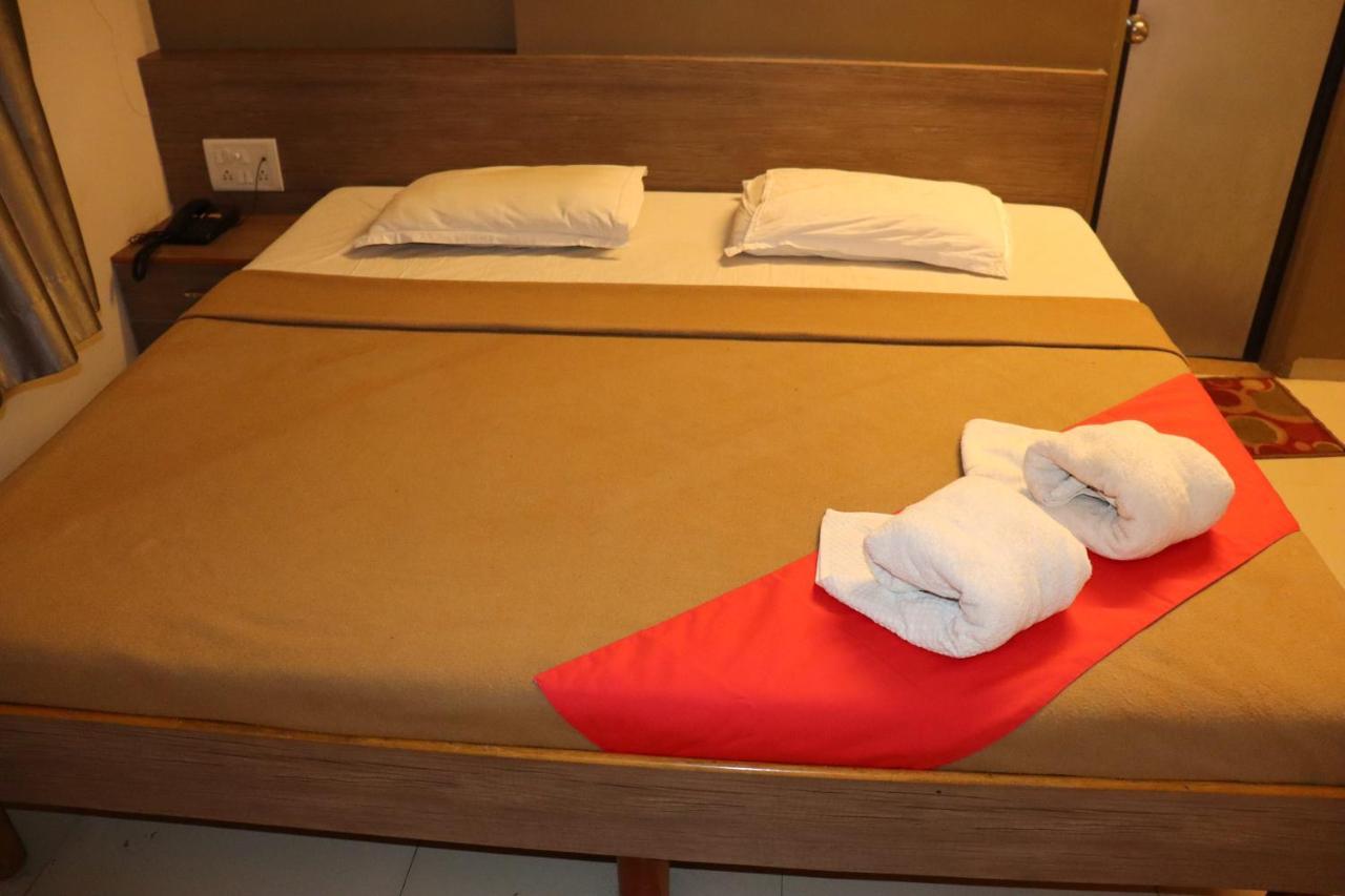 Hotel Royal Regency Aurangābād Esterno foto
